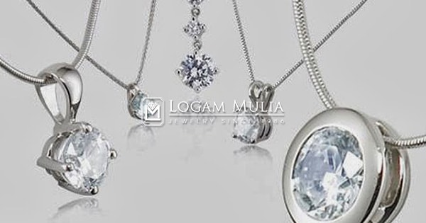 Tips Memilih Model Liontin Berlian yang Tepat untuk Fashion Anda