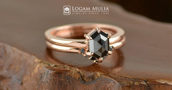 Keindahan dan Khasiat Black Diamond yang Wajib Diketahui