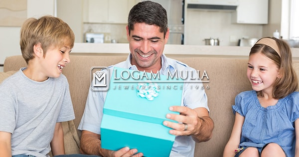 5 Hadiah Ulang Tahun yang dapat Anda Berikan untuk Ayah