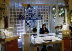 3. Memilih Toko yang Tepat