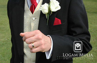 6 Tips Memilih Cincin Pria untuk Calon Suami Anda