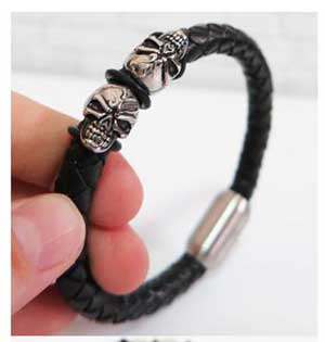 Tips Memilih Gelang Pria dengan Tepat 