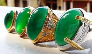 4. Cincin Warna Hijau Kebiru Biruan dan Biru Muda