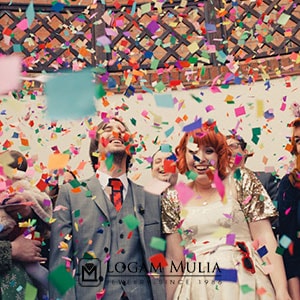 3. Pas digunakan pada acara penting.