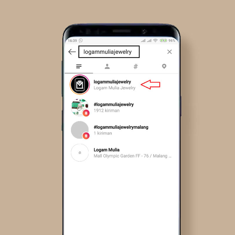 Cara Repost Foto Logam Mulia dari Instagram