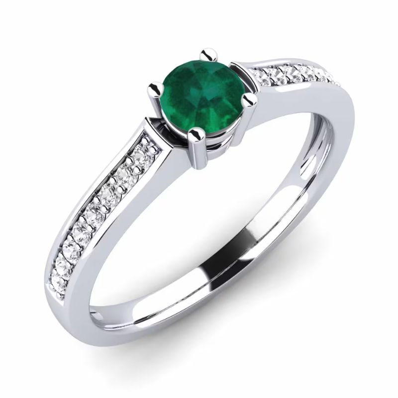 Cincin Solitaire dengan Batu Zamrud dan Aksen Berlian