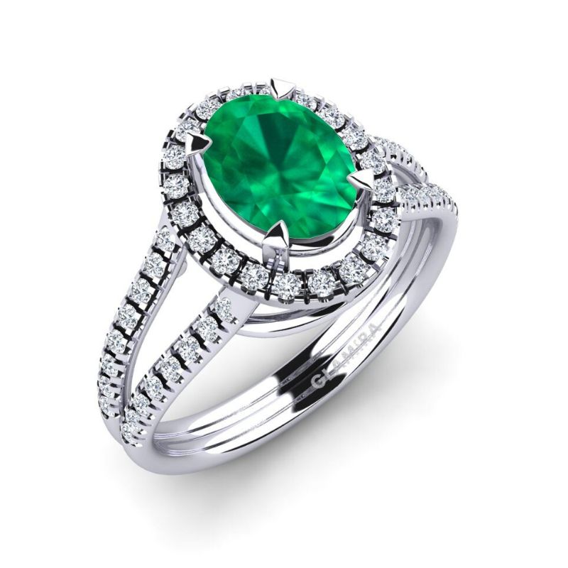 Cincin Halo dengan Zamrud sebagai Batu Utama